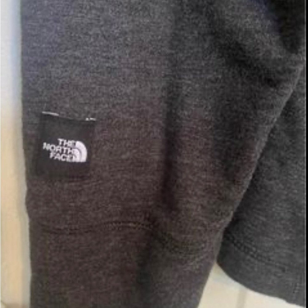 The North Face men’s long sleeve shirt​​​​​​​​​​​​​​​​​​​​​​​​​​​​ NWOT - Picture 8 of 16